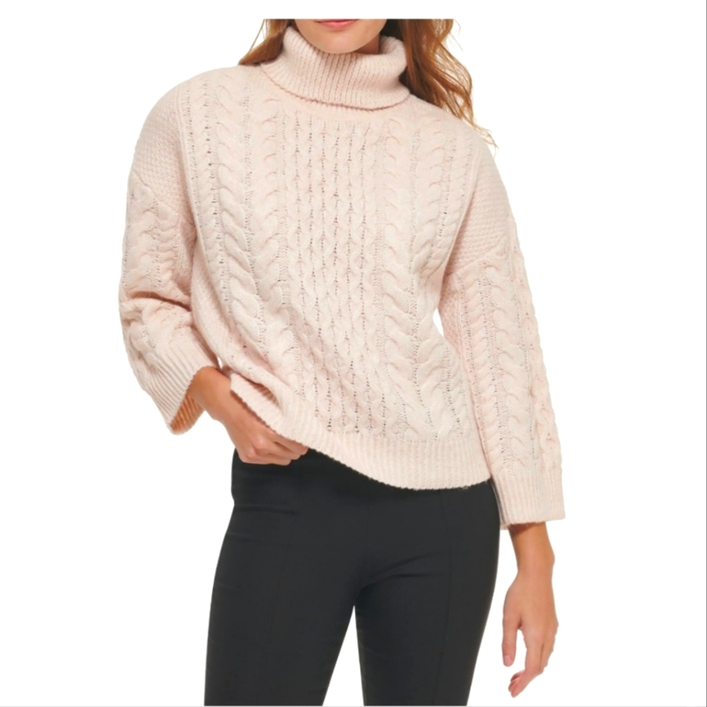 NWOT! Calvin Klein Cable Sweater Blush Size Large